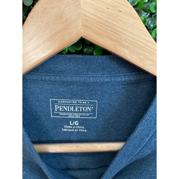 Pendleton, Men’s Large Blue T-shirt - Picture 3 of 4